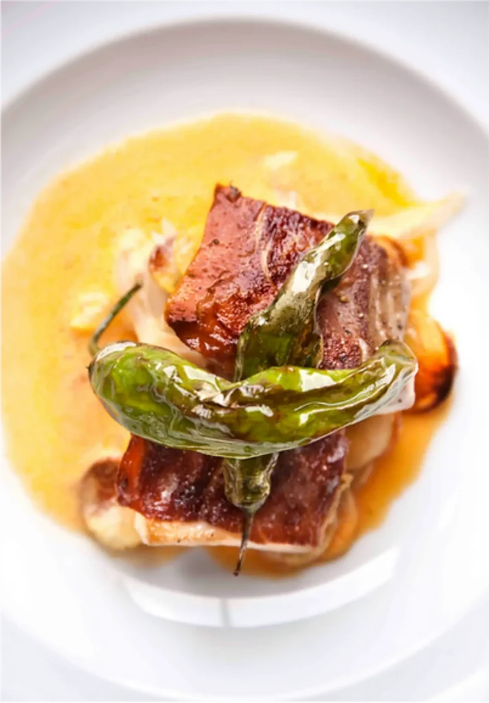 Dubai grilled fish with green peppers